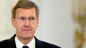 Wulff will Erklärung abgeben