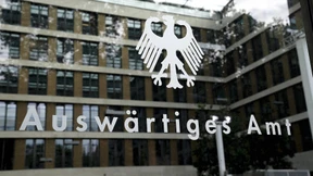 Was (und wer) bleibt fürs Auswärtige Amt?