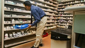 Bürger geben Milliarden für Notvorräte aus