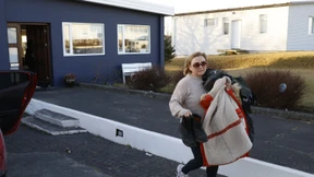 Einwohner bringen Hab und Gut in Sicherheit