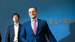 Welchen Wissenschaftlern folgen wir in der Pandemie?