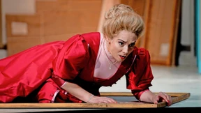 Diese Kaiserin kriegt man nicht klein