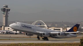 Die Lufthansa macht weniger Verlust