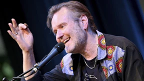 Na egal, der Papa zahlt ja, der hat ’ne Molkerei