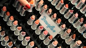 Finanzinvestor investiert halbe Milliarde in Parfümeriekette 