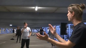 Singsang zwischen Parkdecks