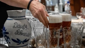 Noch einmal in die Bar