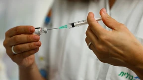 Fast jeder dritte Infizierte in Israel ist vollständig geimpft