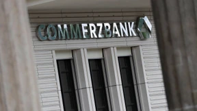 Corona-Krise brockt Commerzbank Verlust ein 