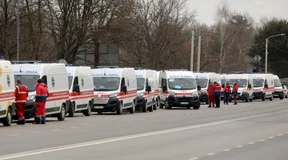 Granatsplitter entfernen, innere Blutungen stoppen