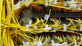 Betreiber von Internet-Knoten reicht Klage gegen BND ein