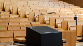 Frustrierte Studenten hoffen auf mehr Freiheit durch Tests