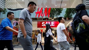 H&M zieht Konsequenzen nach Zwangsarbeit-Vorwürfen