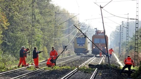 Sturmschäden behindern weiter den Bahnverkehr