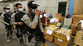 Wie philippinische Behörden gegen korrupte Polizisten vorgehen