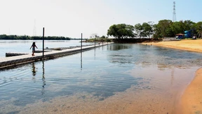 Rote Sandwüsten am Rio Paraná