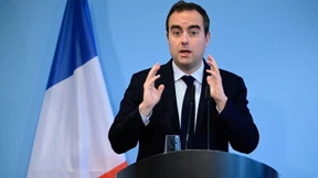 Frankreich auf dem Weg zur Kriegswirtschaft?