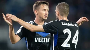 Schalke 04 dreht das Spiel und kommt weiter