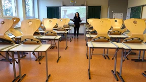 Streit um Anwesenheit von Lehrern