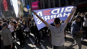 Demokraten feiern im ganzen Land