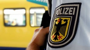 Ermittler prüfen nach Messerangriff auf Polizisten IS-Hintergrund 