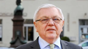 Kujat wirft als Chefaufseher bei Heckler & Koch hin