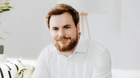 Die alte Garde investiert in eine junge App