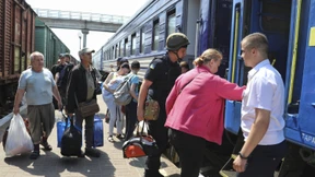 Selenskyj: Toter bei russischem Angriff auf Bahnhof in Cherson