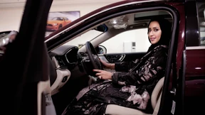 Frauen begutachten Frauen