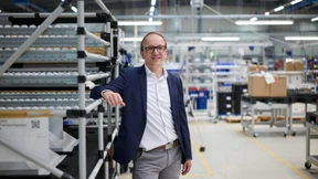 Ein Verteidiger der Industrie