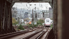 Bahn sperrt Strecke von Frankfurt nach Darmstadt