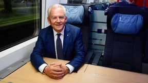 Eilmeldung in umgekehrter Reihenfolge und IC-Tempo