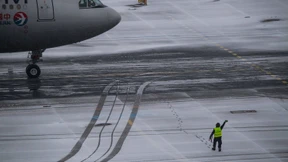 Frankfurter Flughafen annulliert 170 Flüge