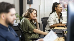 Unternehmen machen bei KI einen doppelten Fehler