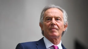 Verdient Tony Blair den Titel „Sir“?