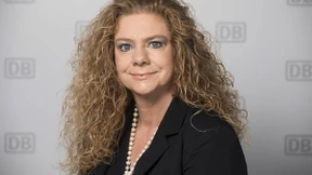 Hardcore-Physikerin im Pünktlichkeitstest