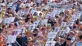 Zehntausende feiern Abschlussgottesdienst in Wittenberg