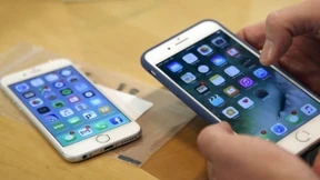 25 Dollar pro gedrosseltem iPhone