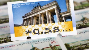 Post kann Briefporto stärker anheben