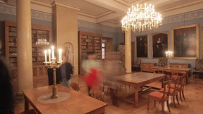 Ein Codewort öffnet die Tür zur Bibliothek