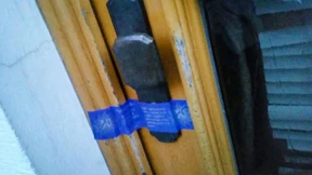 Frau stirbt nach wochenlanger Gefangenschaft auf Gehöft