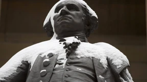 Flugzeuge fliegen wieder an Amerikas Ostküste