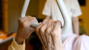 Das Pflegedarlehen, das niemand will