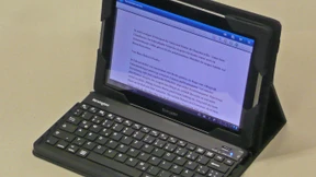 Bürostimmung mit iPad und Android-Smartphones