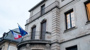 Keine obligatorischen Europaflaggen an französischen Rathäusern