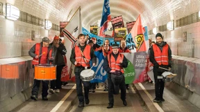Verhandeln bis Samstagmittag – sonst Streik