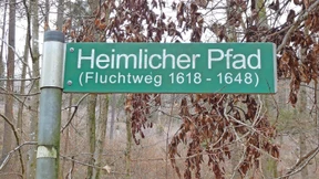 Heimliche Pfade, vergessene Keller