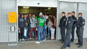 „Alles Quatsch“: Gabriel verteidigt de Maizière