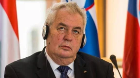 Ein Präsident säuft ab