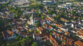 Raus aus dem Armenhaus